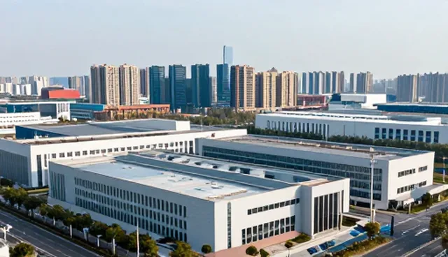 企业选型时如何避免行业动态追踪的误区?